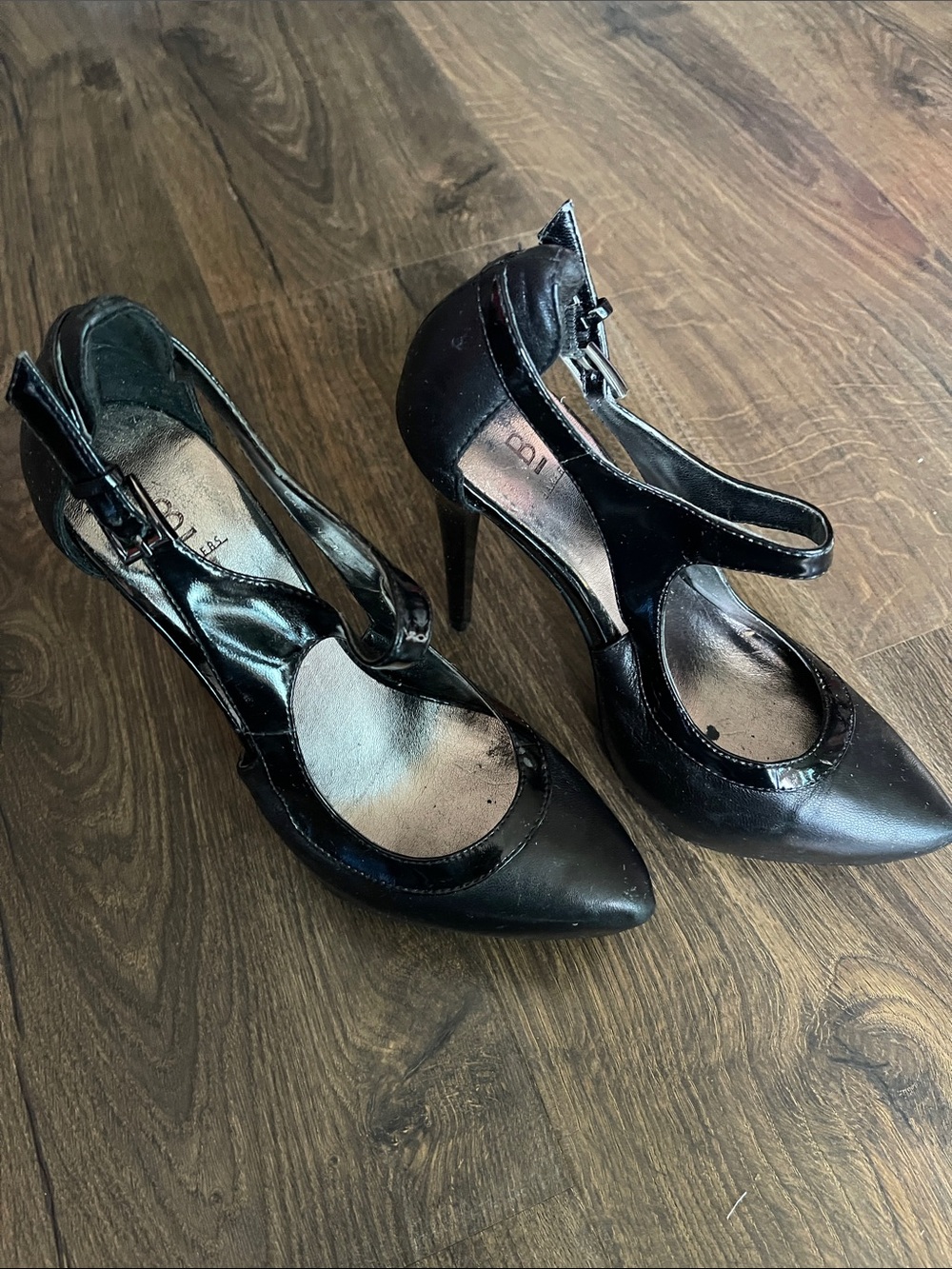 Bakers Black Patent T-Strap Pointed Toe Heels